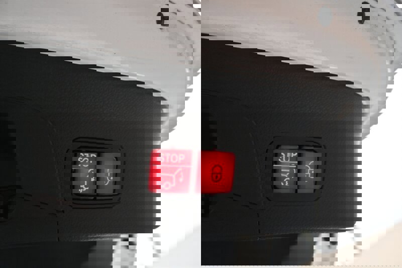 Used 2018 Mercedes-Benz GLC 300 4MATIC Coupe image 52