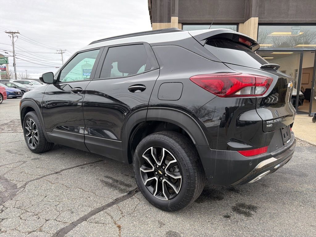 Used 2022 Chevrolet TrailBlazer ACTIV w/ Technology Package AWD/4WD image 7
