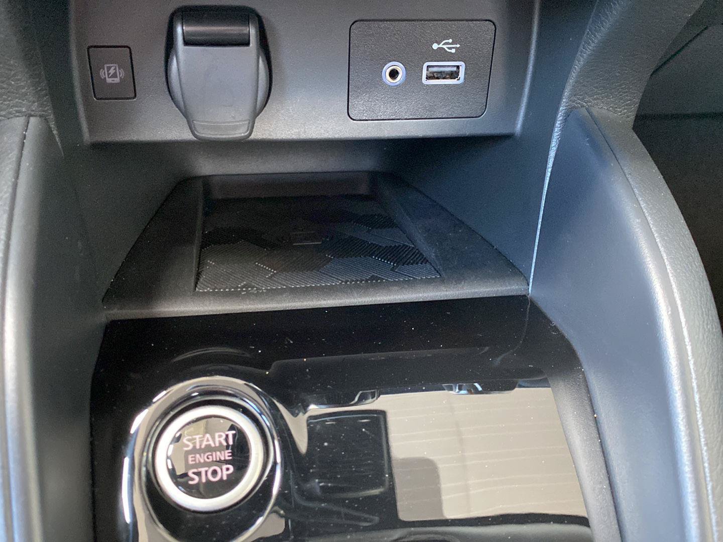 Certified 2025 Nissan Versa SV w/ Trunk Package FWD image 27