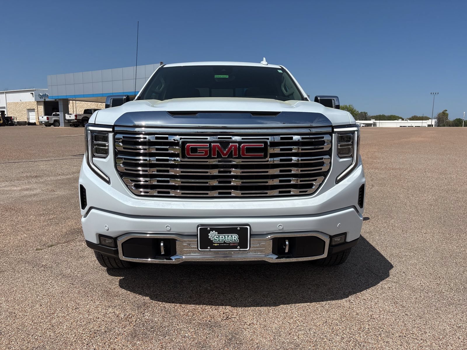New 2026 GMC Sierra 1500 Denali w/ Denali Reserve Package AWD/4WD image 9