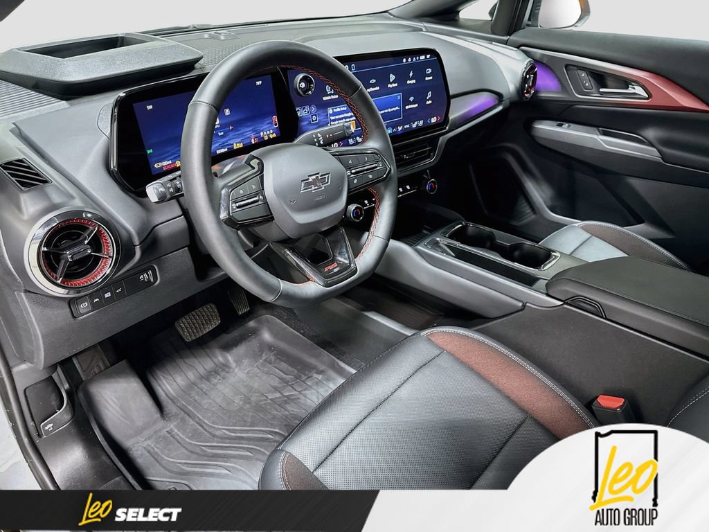 Used 2026 Chevrolet Equinox EV RS w/ Convenience Package II FWD image 12