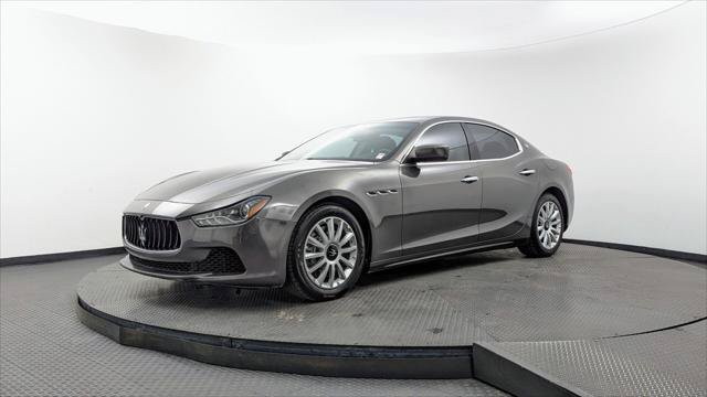 Used 2015 Maserati Ghibli RWD image 2