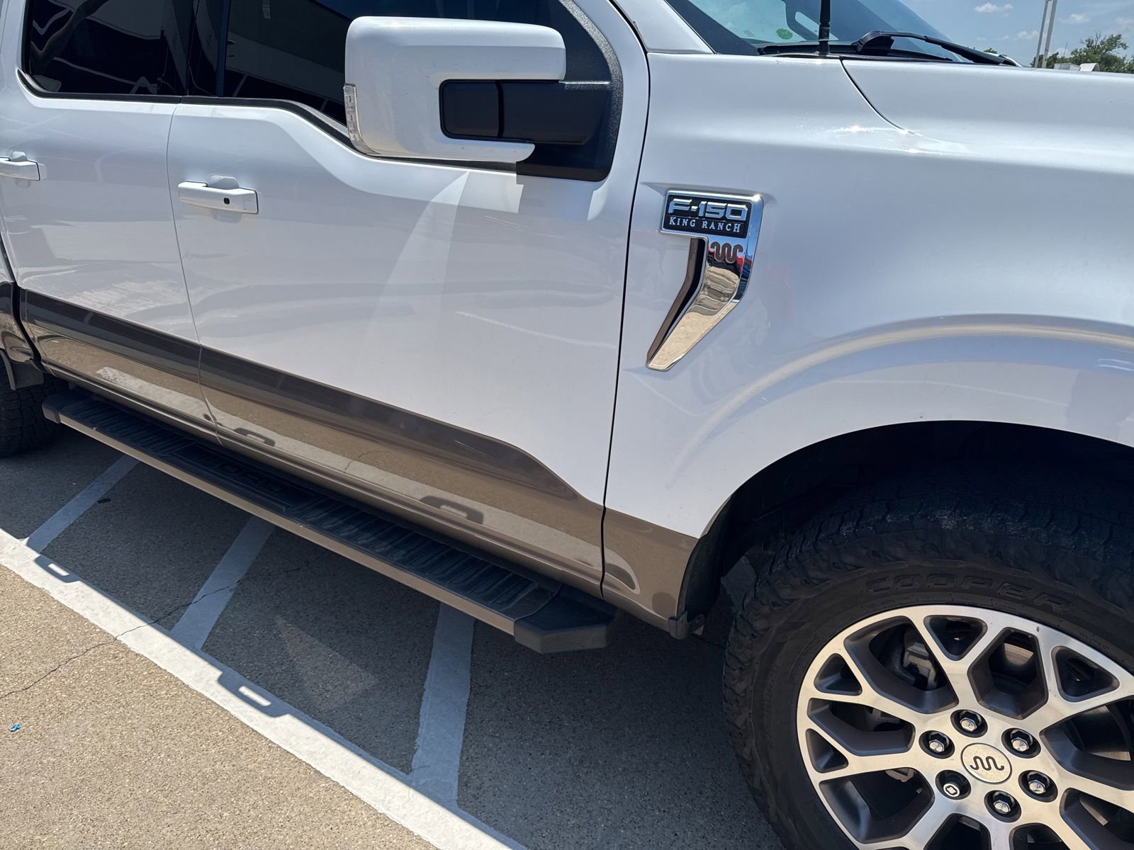Used 2022 Ford F150 King Ranch w/ FX4 Off-Road Package AWD/4WD image 5