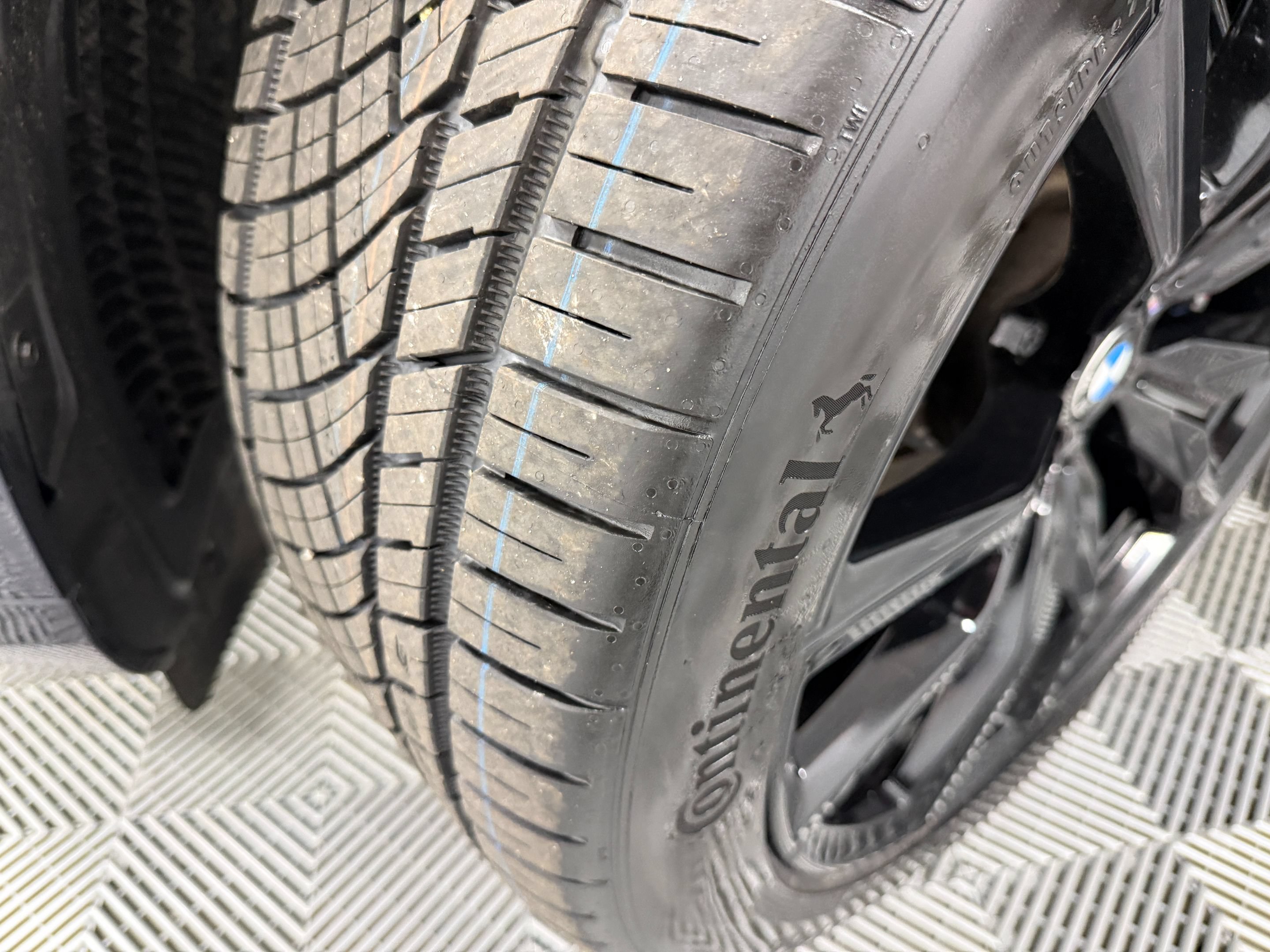 Used 2024 BMW X7 M60i AWD/4WD image 50