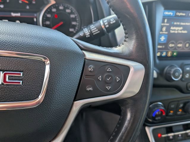 Used 2022 GMC Terrain SLT w/ Infotainment Package II image 19
