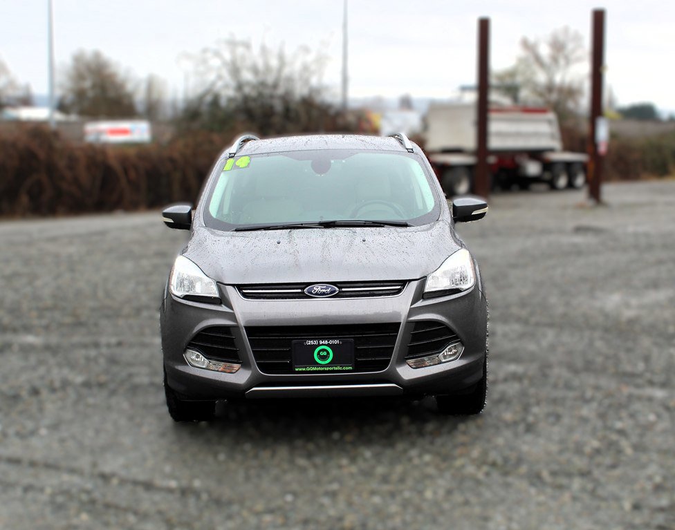 Used 2014 Ford Escape Titanium image 2