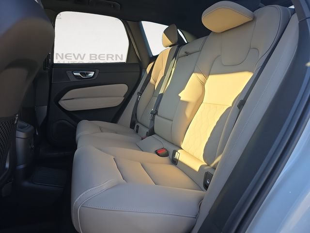 New 2026 Volvo XC60 T8 Plus w/ Protection Package Premier AWD/4WD image 13