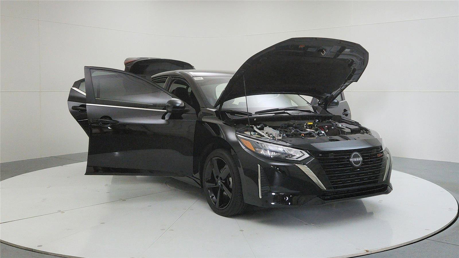 Used 2024 Nissan Sentra SR image 9