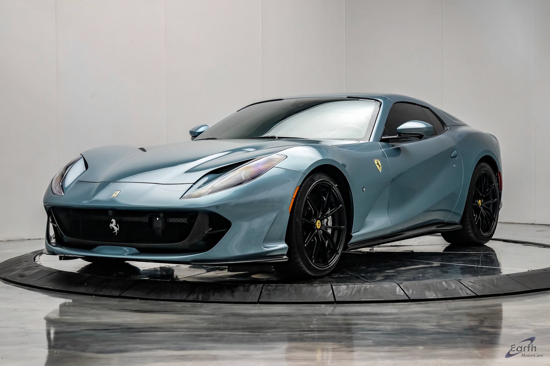 Used 2023 Ferrari 812 GTS RWD image 6