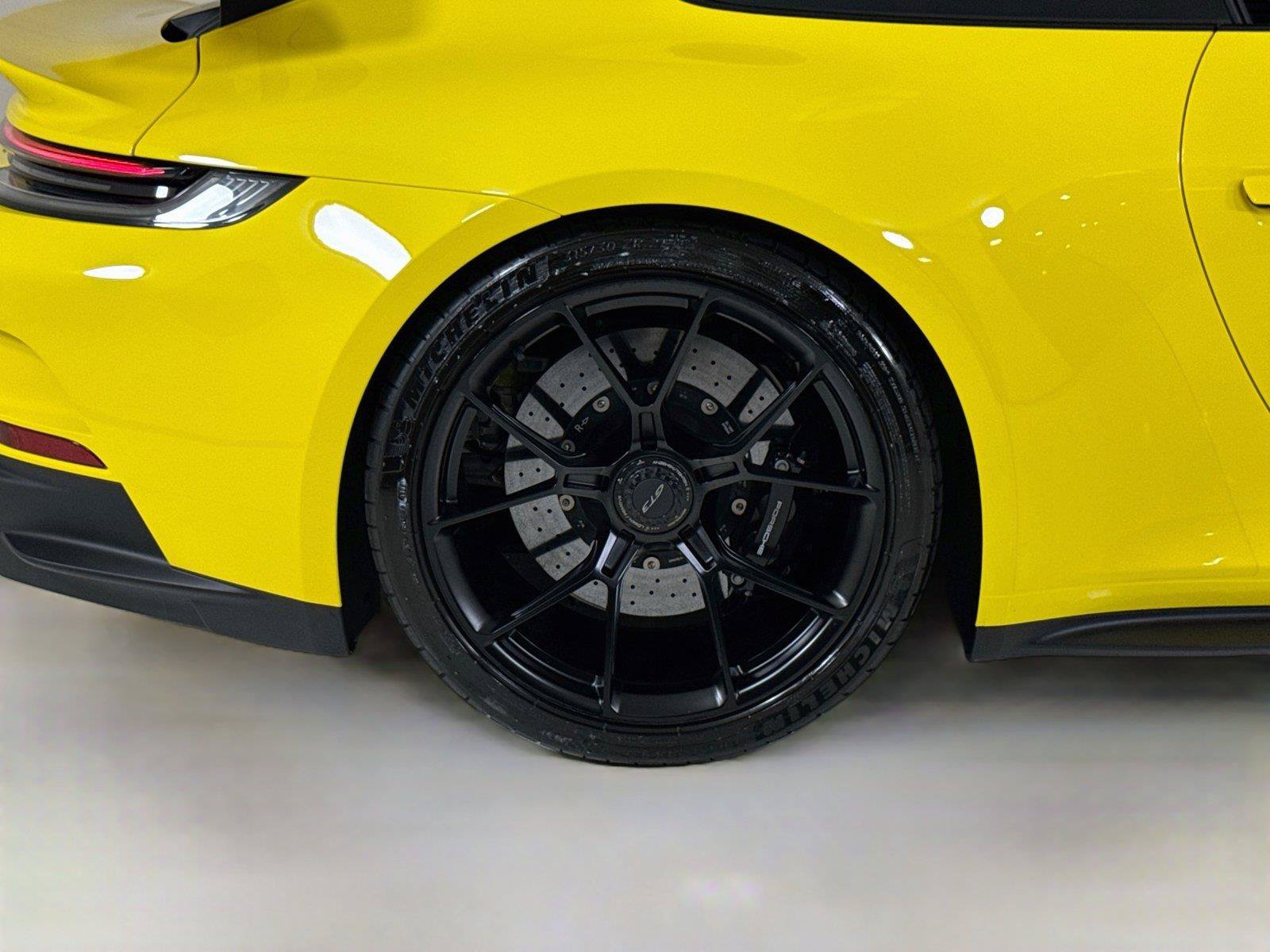 Used 2022 Porsche 911 GT3 RWD image 36