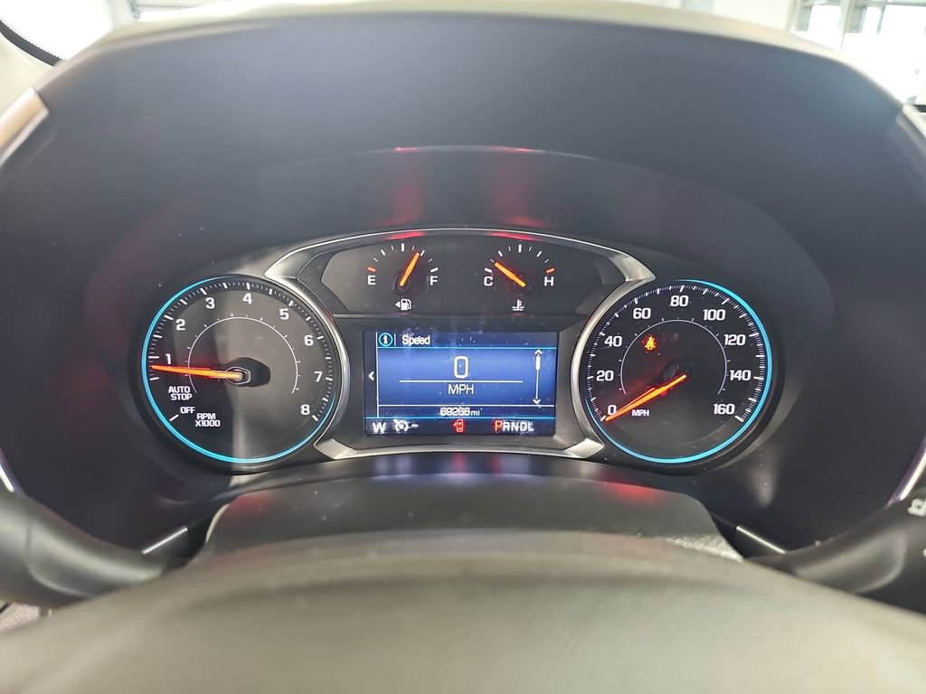 Used 2020 Chevrolet Equinox LT w/ Driver Convenience Package FWD image 25