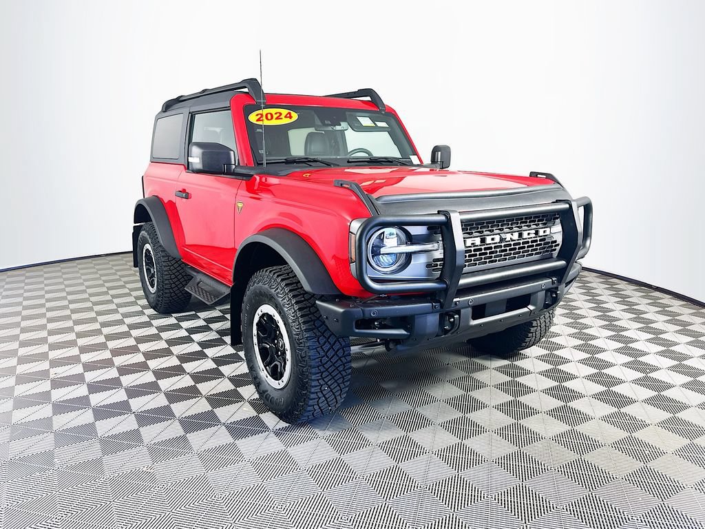 Used 2024 Ford Bronco Badlands w/ Sasquatch Package AWD/4WD image 3