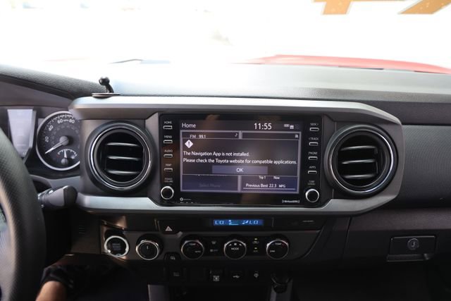 Used 2022 Toyota Tacoma TRD Off-Road AWD/4WD image 16
