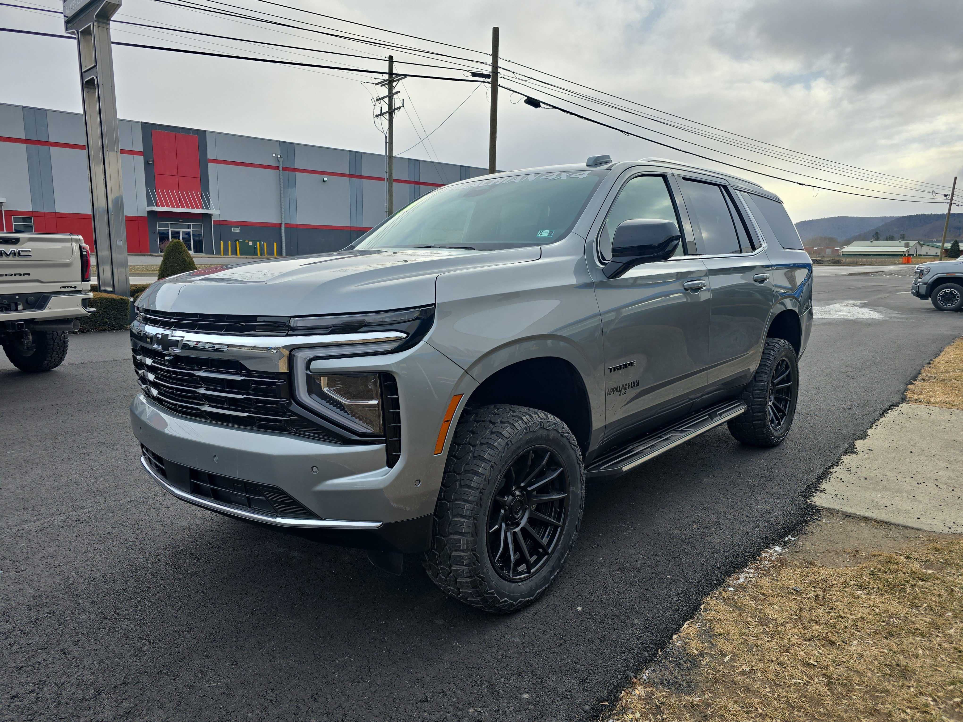 New 2026 Chevrolet Tahoe LS w/ LPO, Dark Essentials Package AWD/4WD image 8