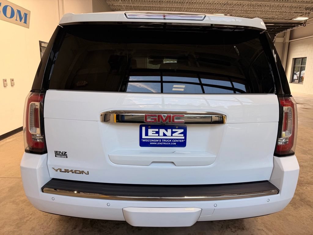 Used 2020 GMC Yukon Denali w/ Denali Premium Package AWD/4WD image 7