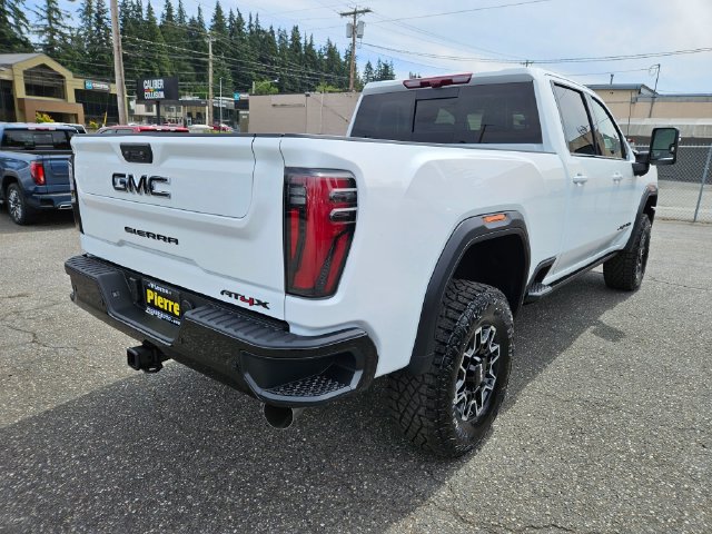 New 2026 GMC Sierra 2500 AT4X w/ LPO, Black Badging Package AWD/4WD image 5