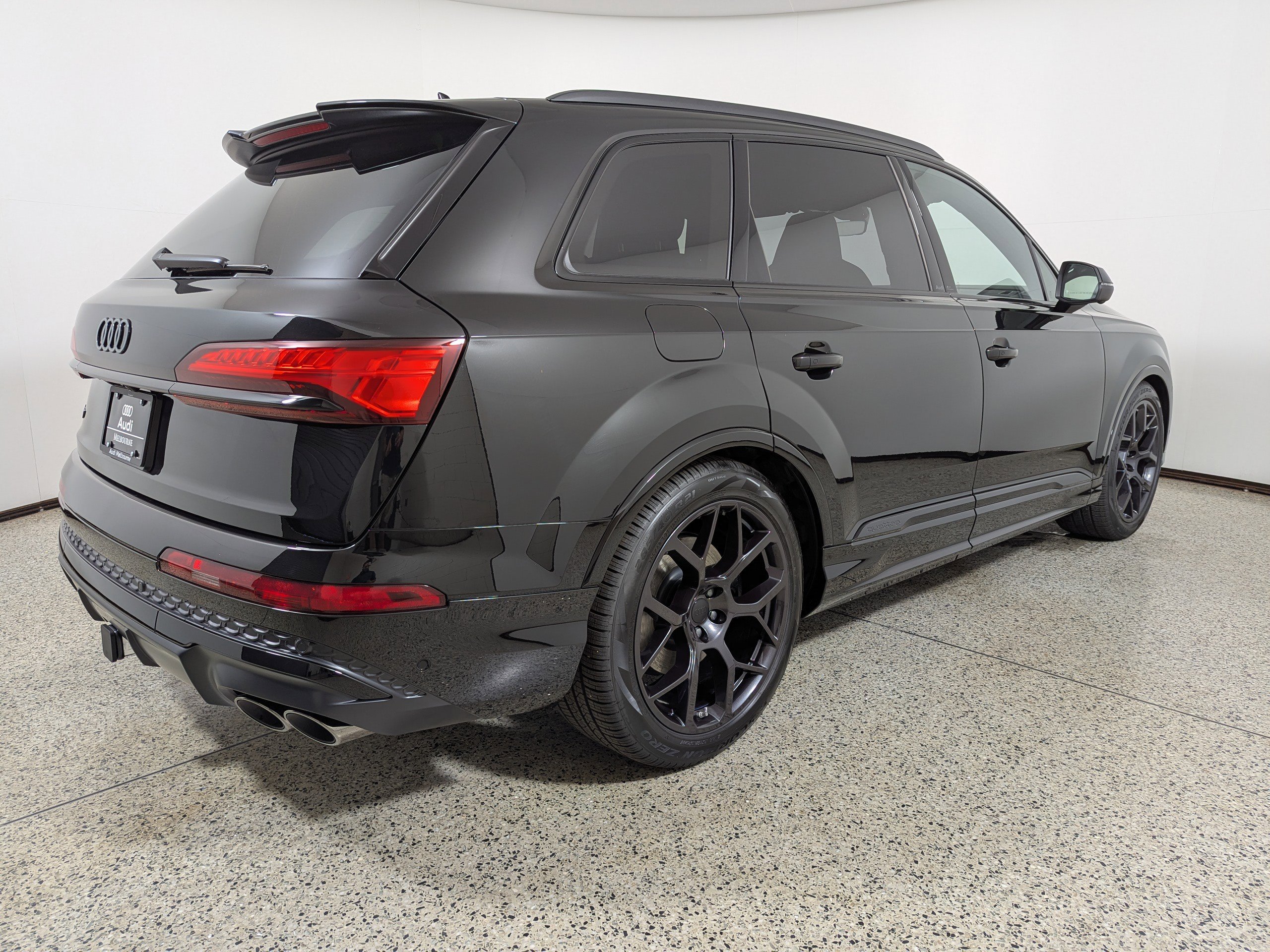New 2026 Audi SQ7 Premium Plus image 7