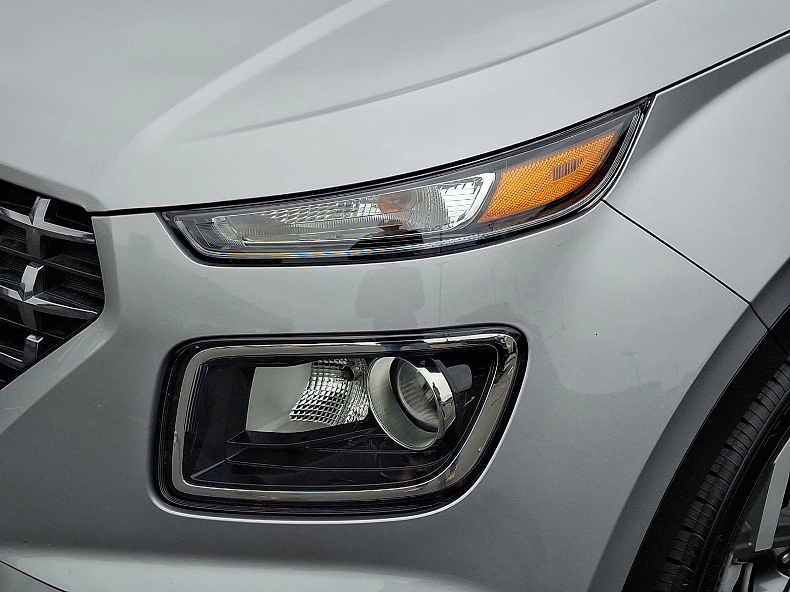 Used 2025 Hyundai Venue SEL image 10