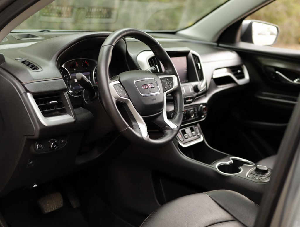 Used 2021 GMC Terrain SLT w/ Infotainment Package II image 9