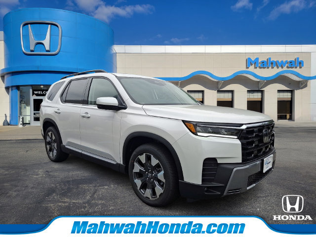 New 2026 Honda Pilot Elite image 2
