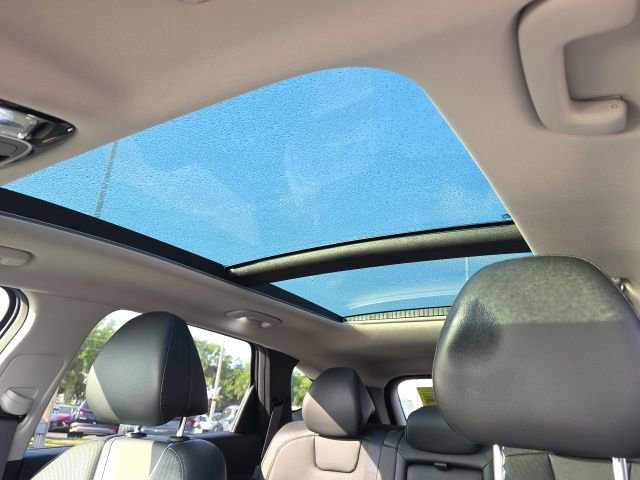 Certified 2024 Hyundai Tucson Limited AWD/4WD image 5