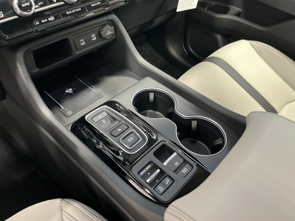New 2026 Honda Pilot Touring image 22