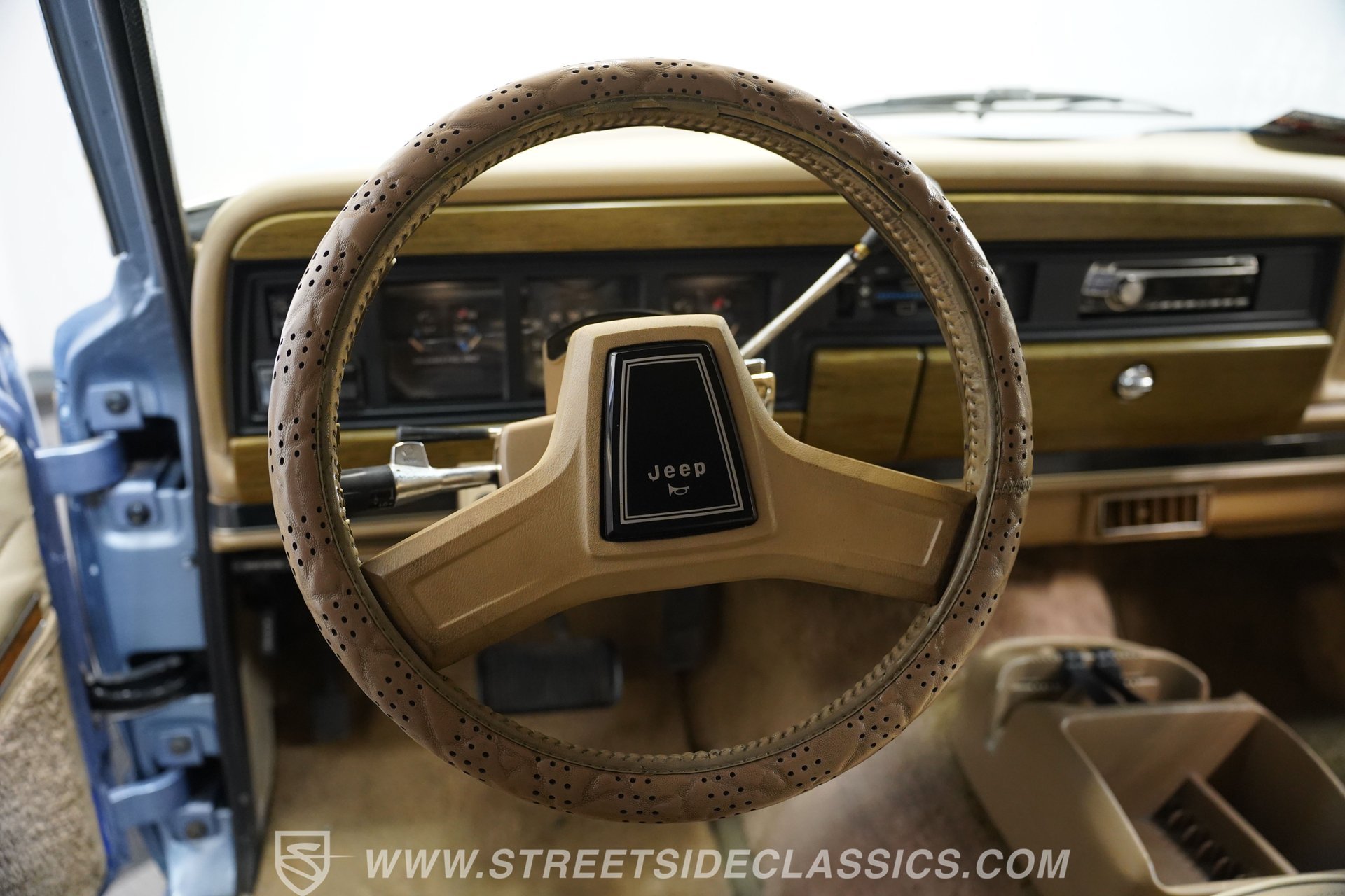 Used 1989 Jeep Grand Wagoneer AWD/4WD image 37
