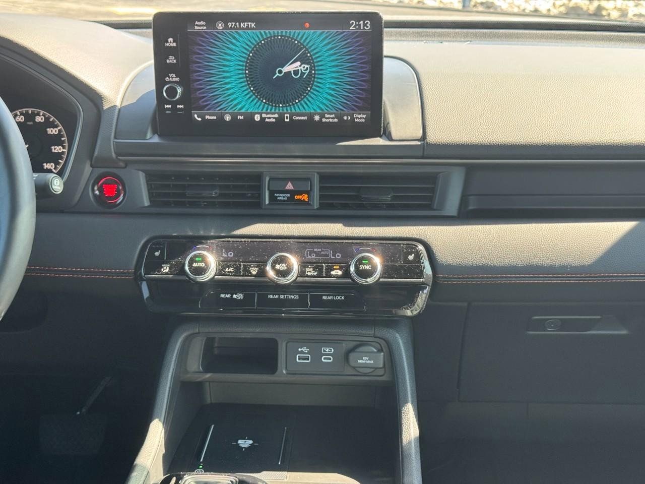 Certified 2025 Honda Pilot TrailSport image 16