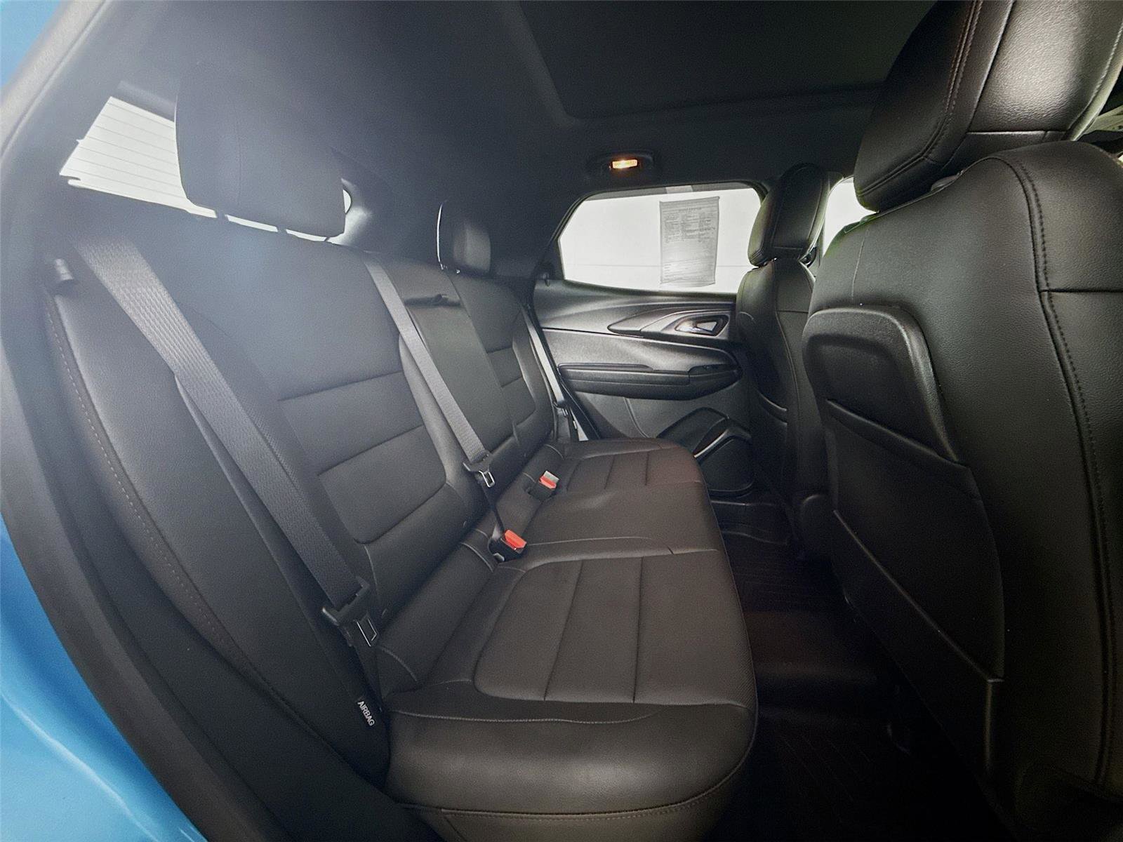 Used 2025 Chevrolet TrailBlazer RS w/ Convenience Package image 27