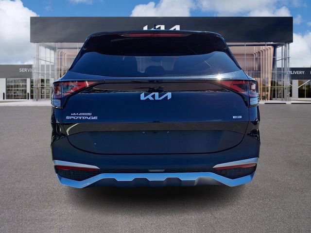 Used 2025 Kia Sportage LX image 5