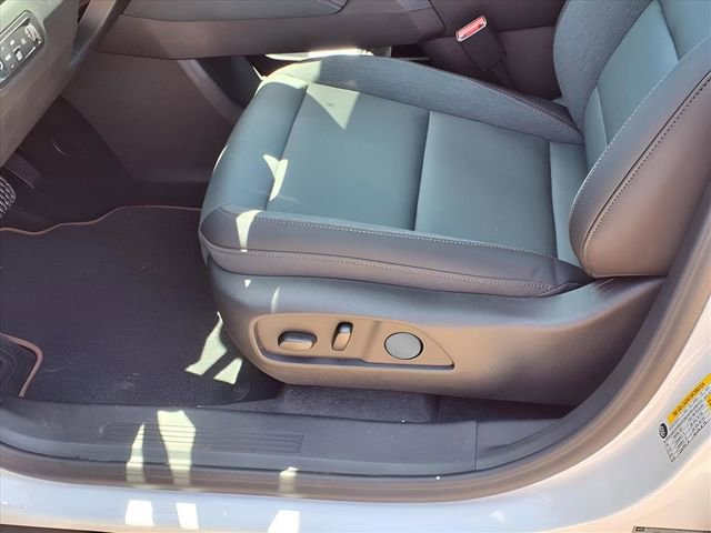 New 2026 GMC Terrain AT4 w/ Technology Package II image 23