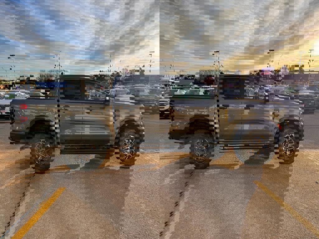 New 2025 Ford Ranger XLT w/ Technology Package image 12