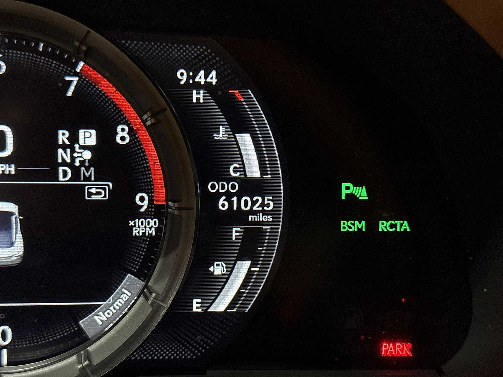 Used 2018 Lexus LC 500 Coupe w/ Touring Package RWD image 18