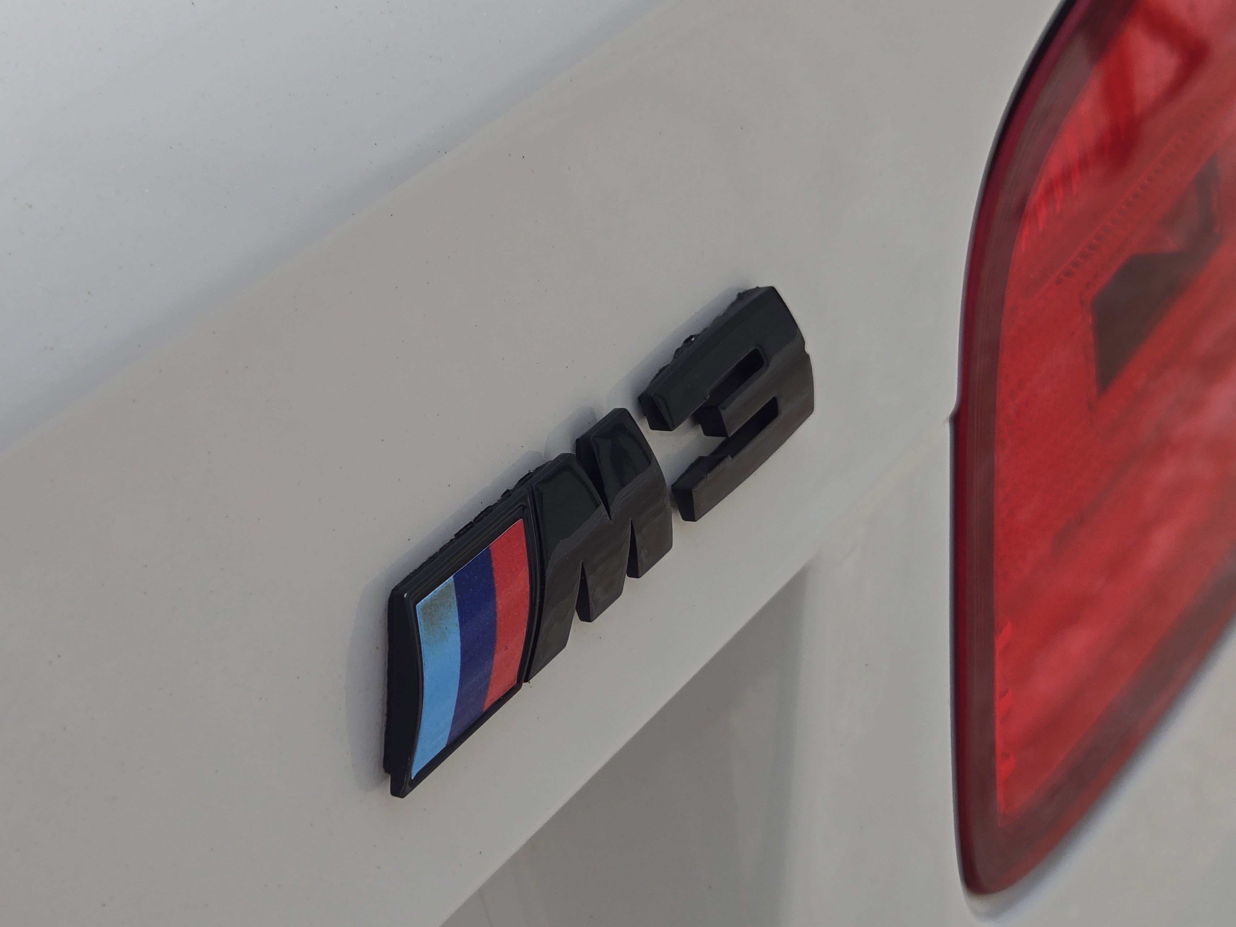Used 2010 BMW M3 Convertible RWD image 11