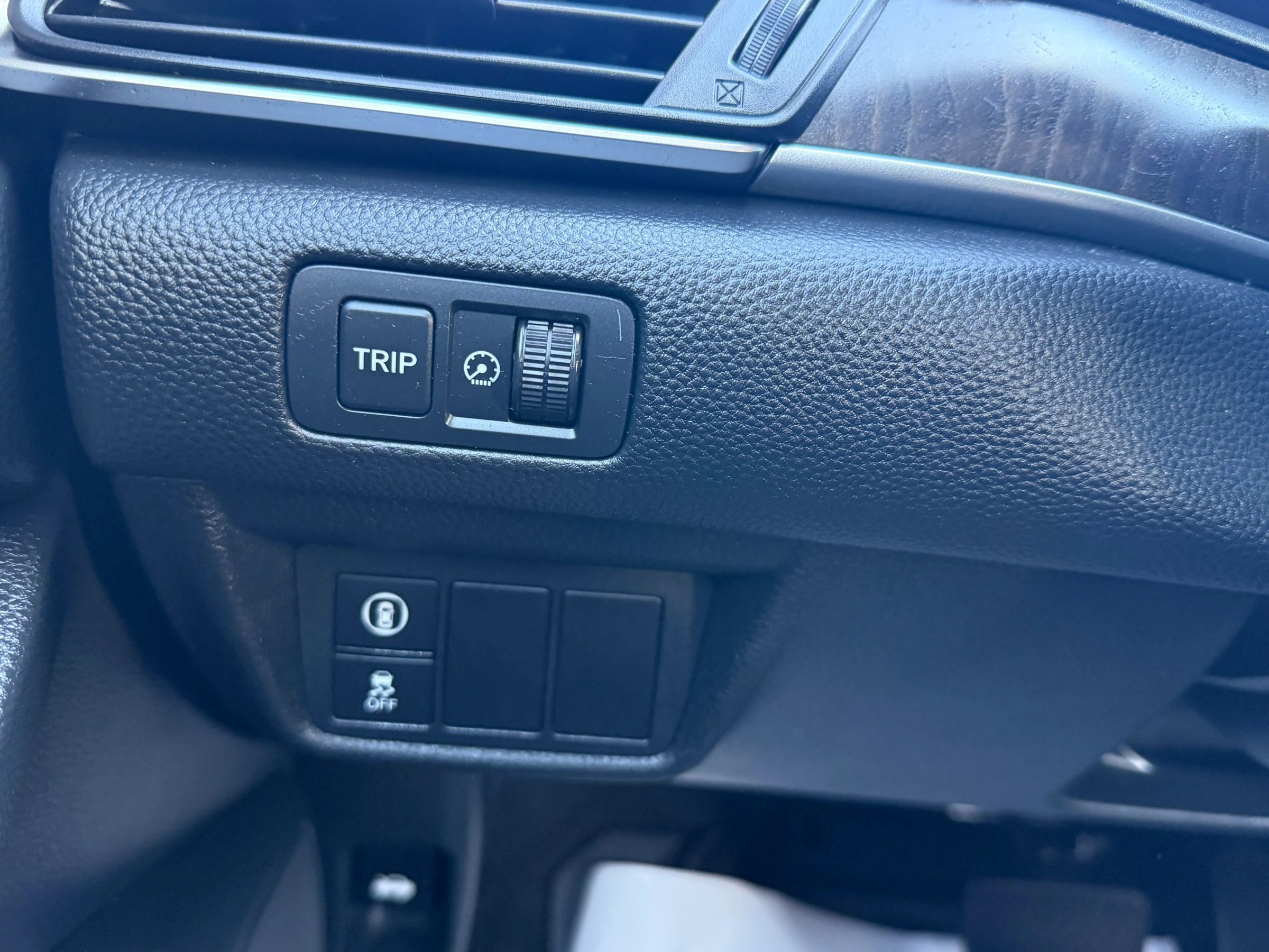 Used 2018 Honda Accord EX-L image 22