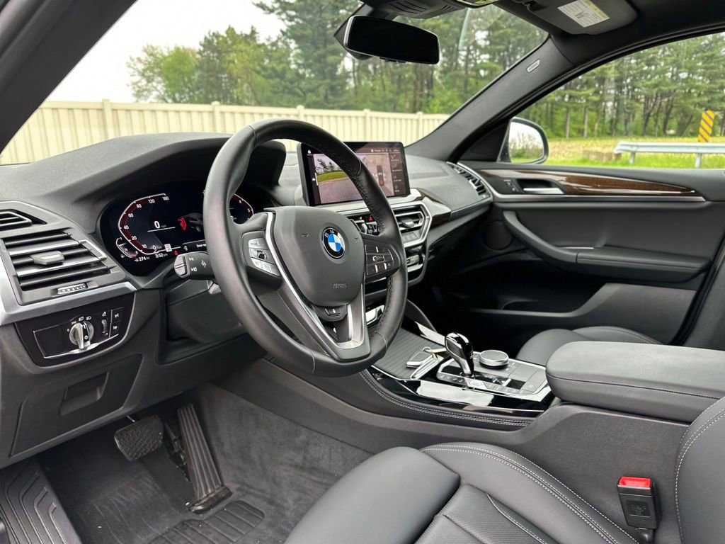 Certified 2023 BMW X4 xDrive30i w/ Premium Package AWD/4WD image 16