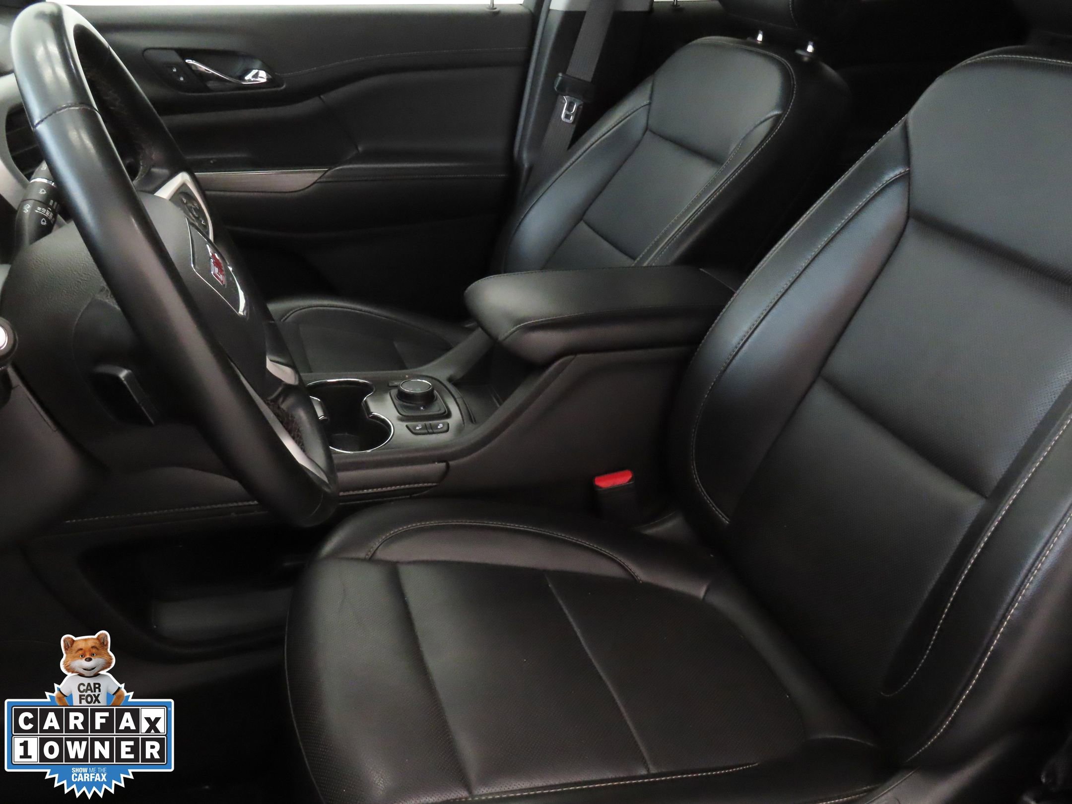 Used 2023 GMC Acadia SLT image 13