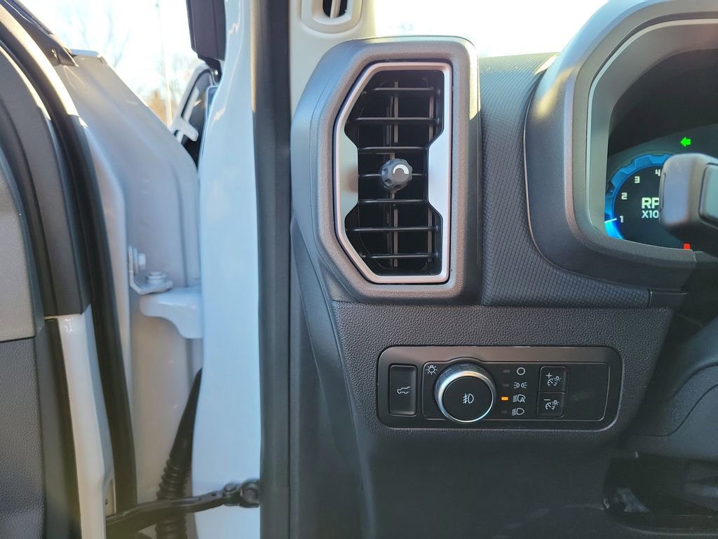 New 2025 Ford Bronco Sport Outer Banks image 21