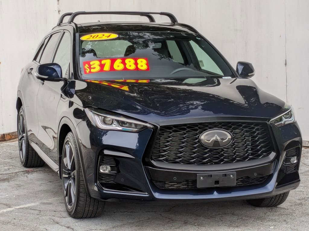 Used 2024 INFINITI QX50 Sport image 3