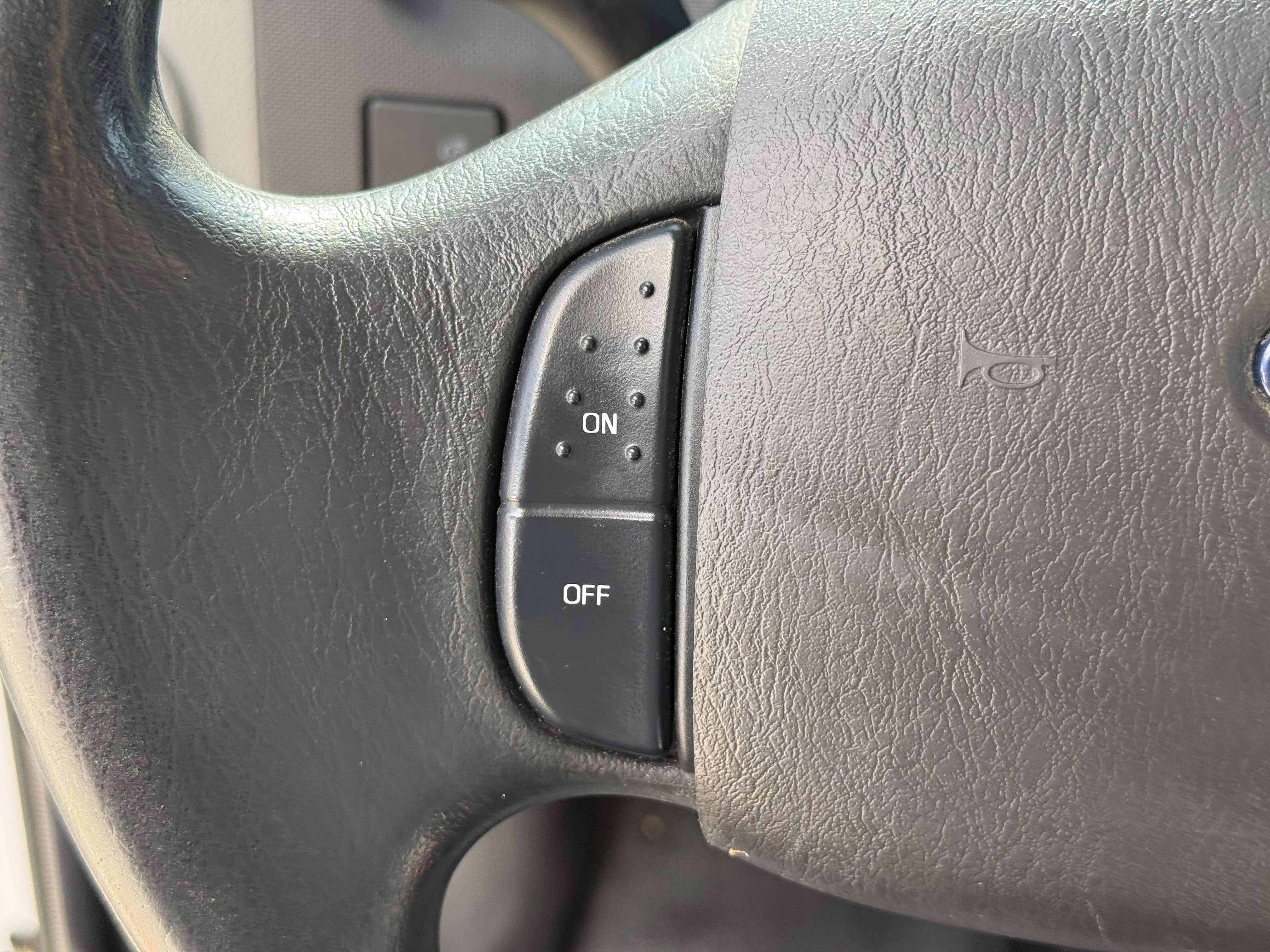 Used 2019 Ford E-350 and Econoline 350 Super Duty w/ Power Windows & Locks Group image 16