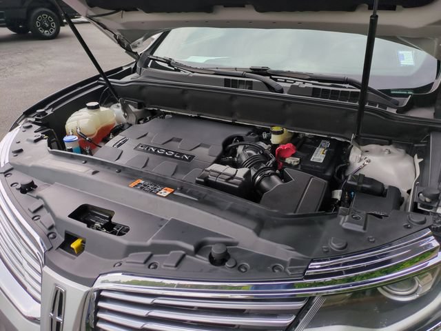 Used 2016 Lincoln MKX Reserve FWD image 36