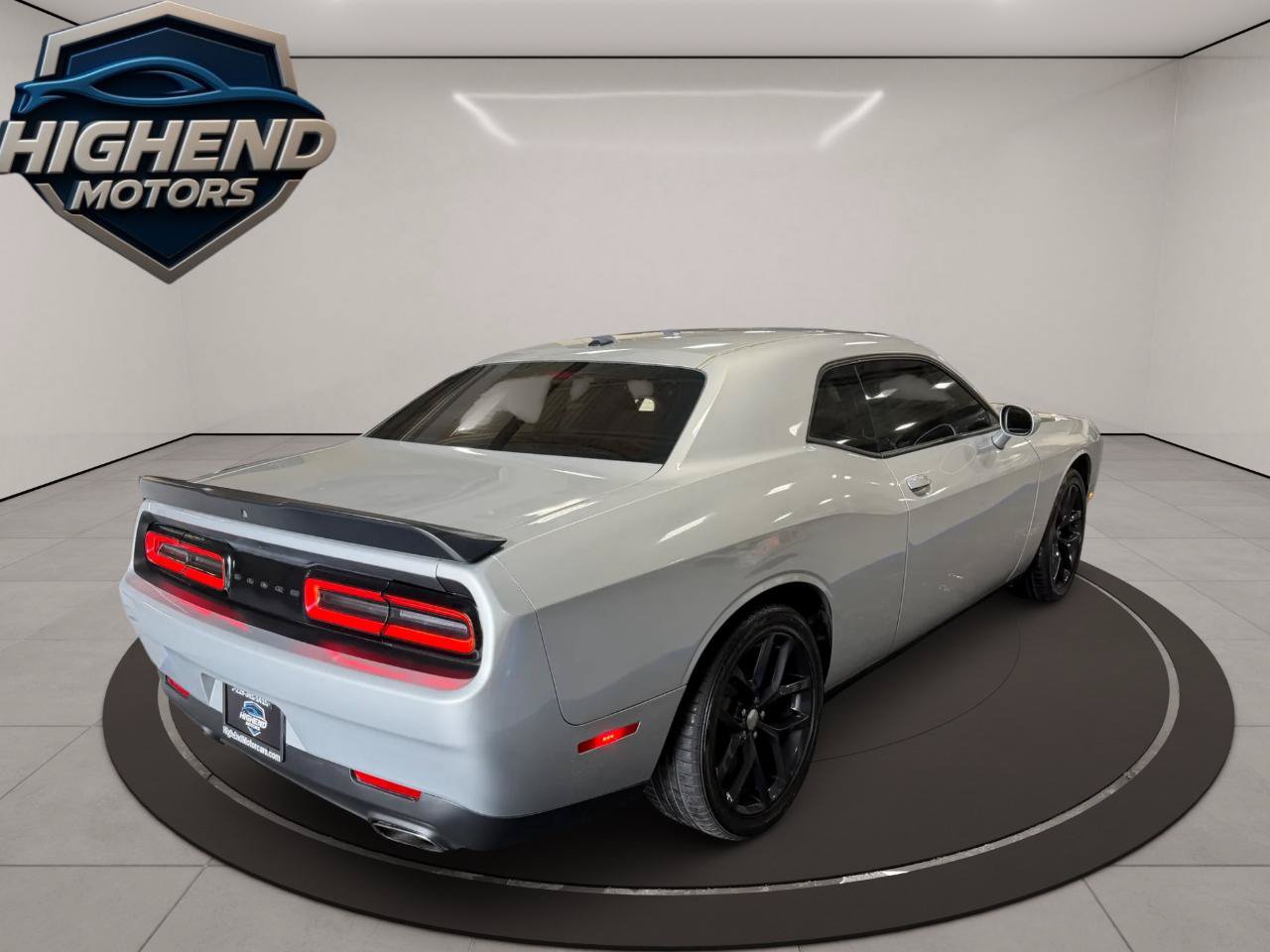 Used 2021 Dodge Challenger SXT w/ Blacktop Package RWD image 6