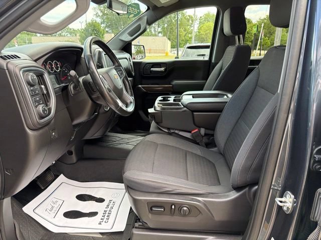 Certified 2020 Chevrolet Silverado 1500 LT w/ All-Star Edition AWD/4WD image 19