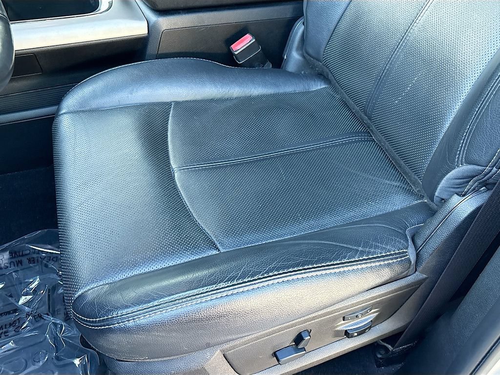 Used 2018 RAM 1500 Laramie w/ Convenience Group AWD/4WD image 19