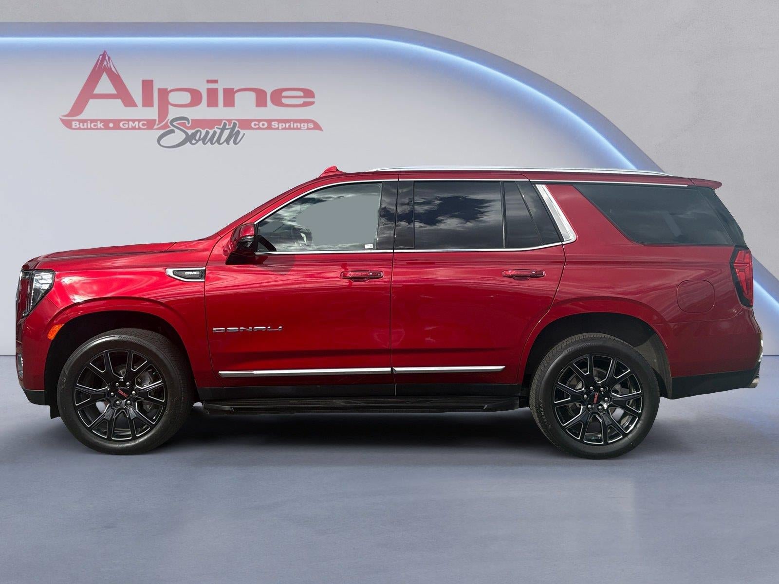 Used 2023 GMC Yukon Denali w/ Max Trailering Package AWD/4WD image 2