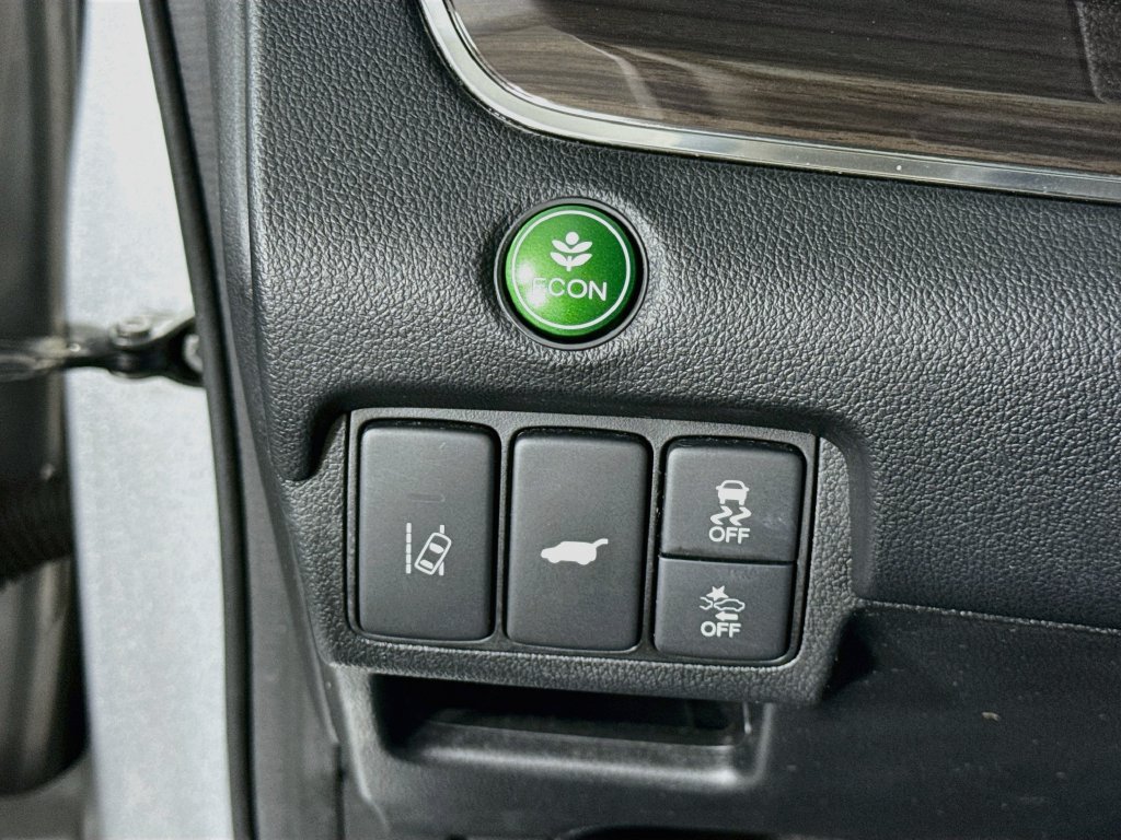 Used 2016 Honda CR-V Touring image 20