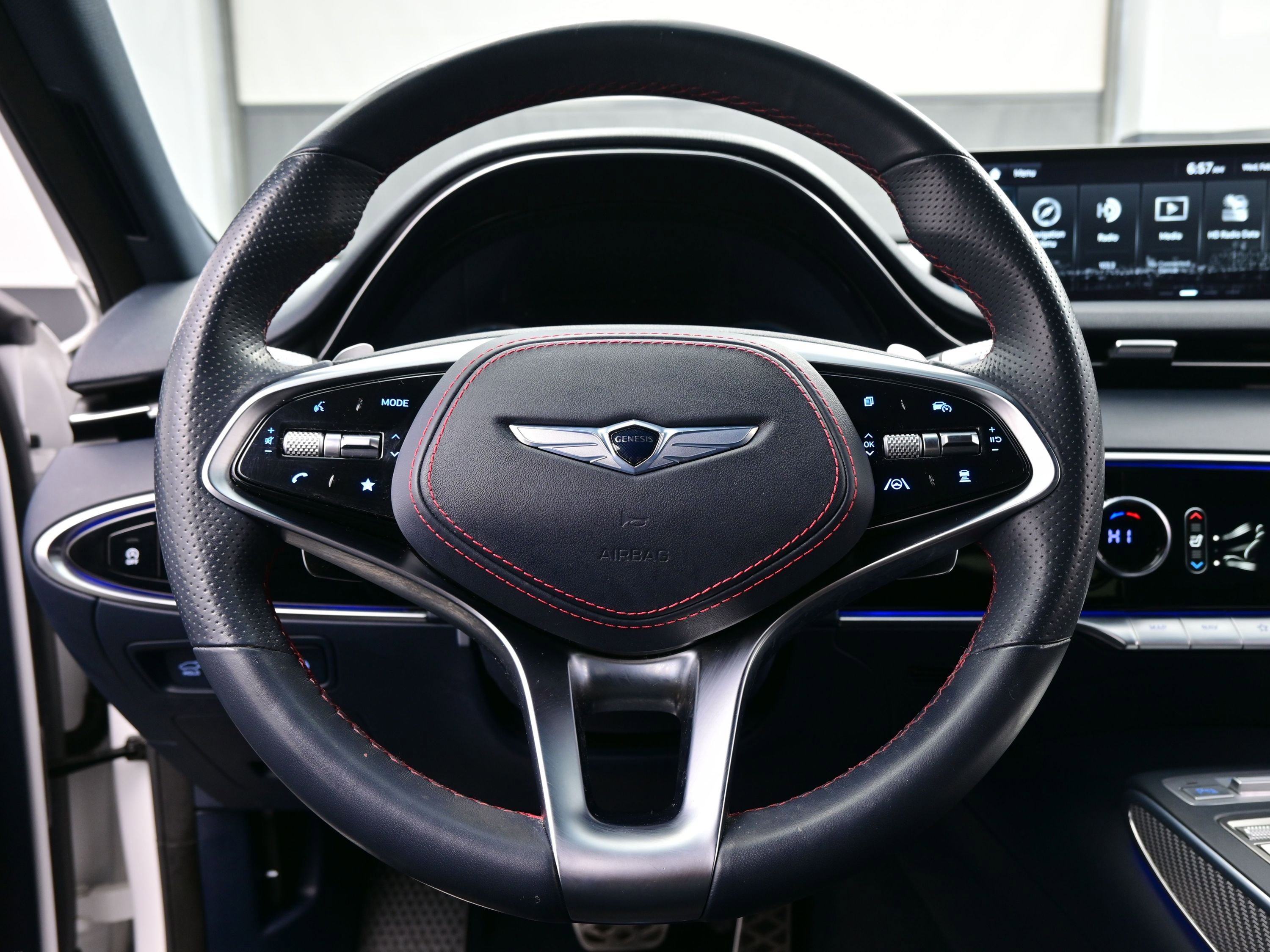 Certified 2022 Genesis GV70 3.5T Sport image 26