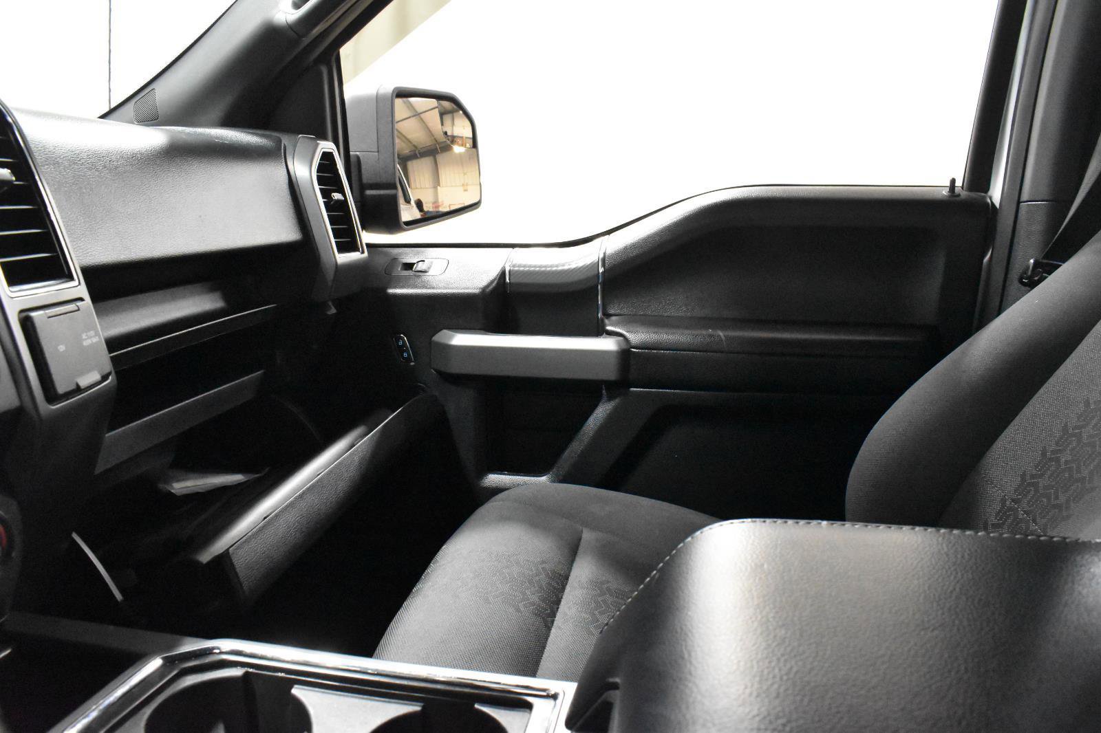 Used 2018 Ford F150 XLT w/ Equipment Group 302A Luxury image 19