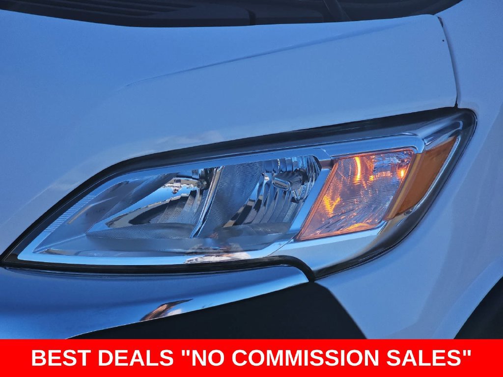 Used 2025 RAM ProMaster 2500 w/ U-Haul Equipment Group FWD image 32