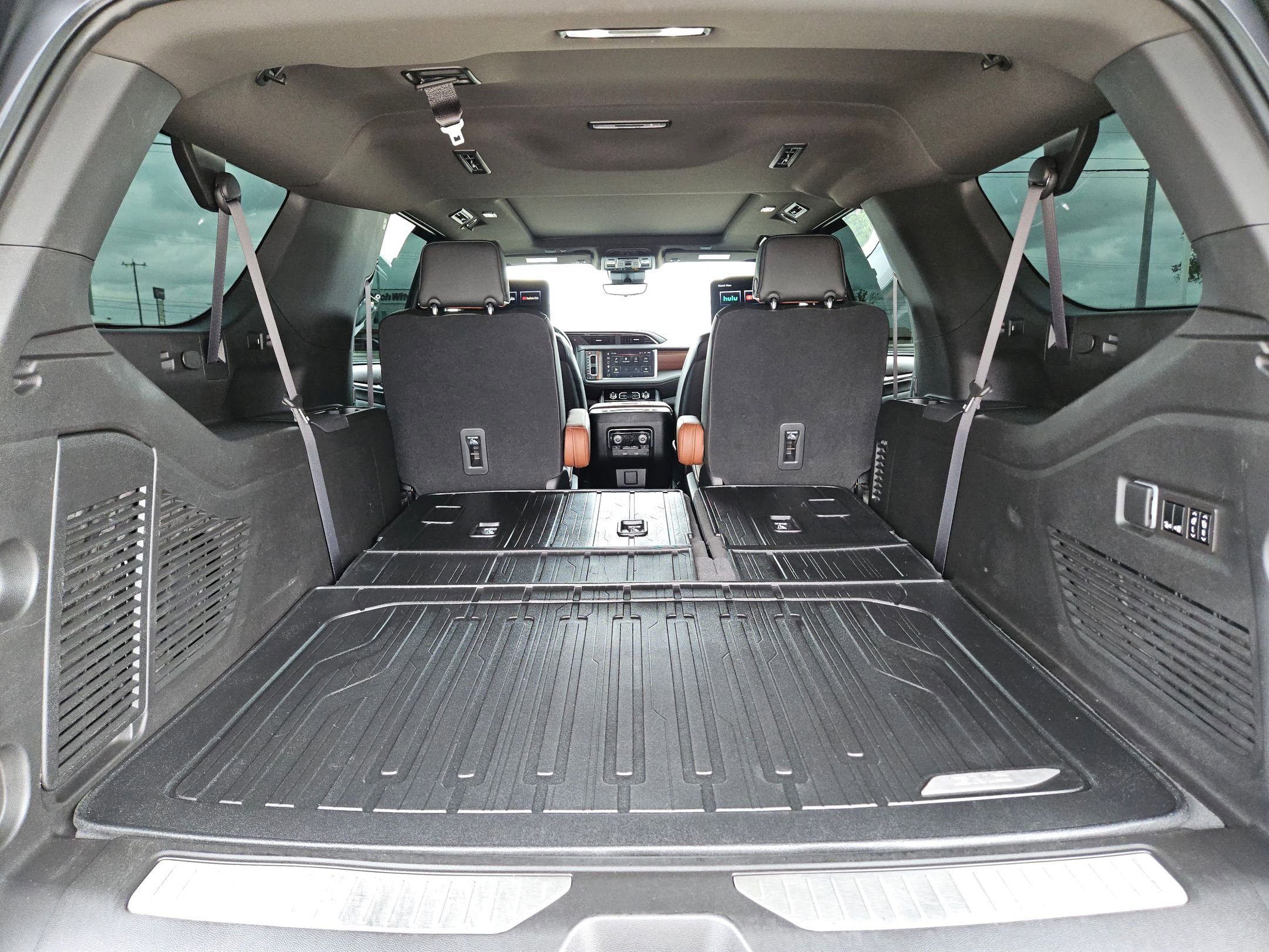 Certified 2023 GMC Yukon XL Denali Ultimate image 24